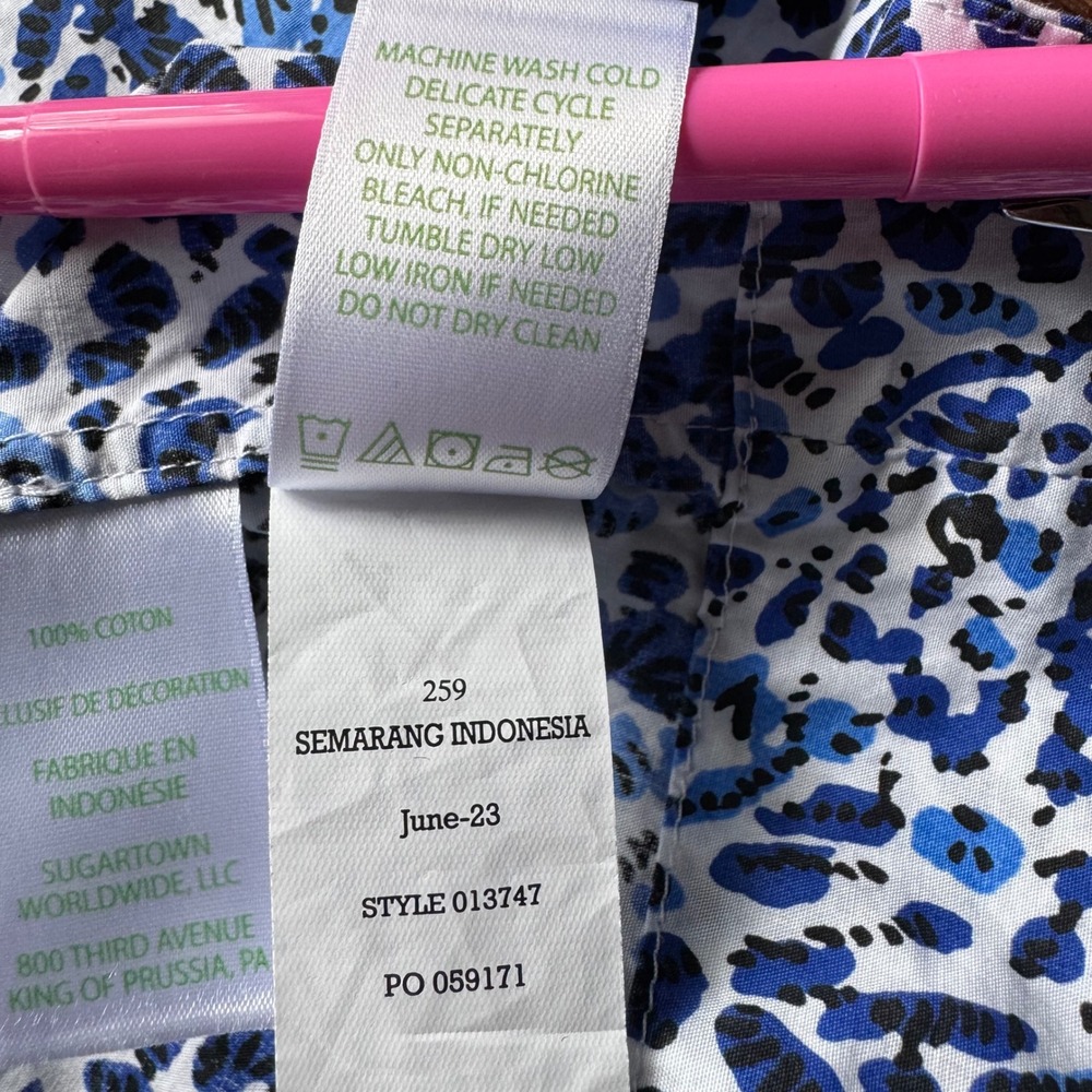 Lilly Pulitzer "Coulter" Tunic Sz L Blue Leopard Print V Neck Ruffle Cuffs - Picture 14 of 16